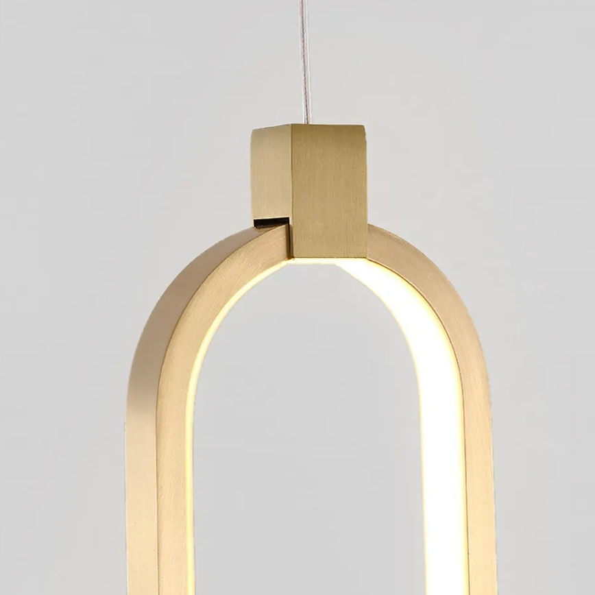 Goldener LED Kronleuchter - Modernes Design