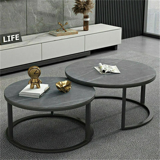 Modernes Set mit Runden Grau Marmor Top Kaffeetischen, Gesinterte Stein Tischplatten und Metallbeinen für stilvolles Zuhause